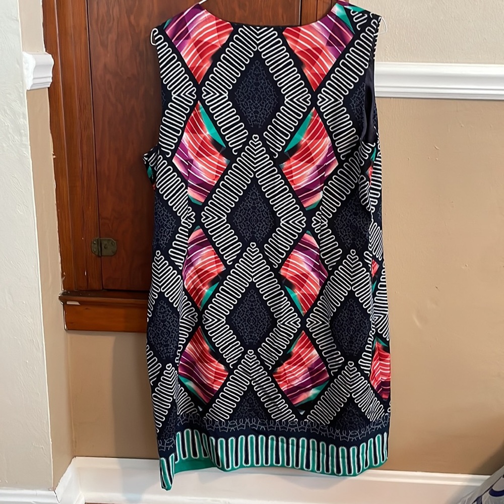 I LE New York size 18 dress. Blue geometric packable travel polyester spandex - Picture 2 of 12